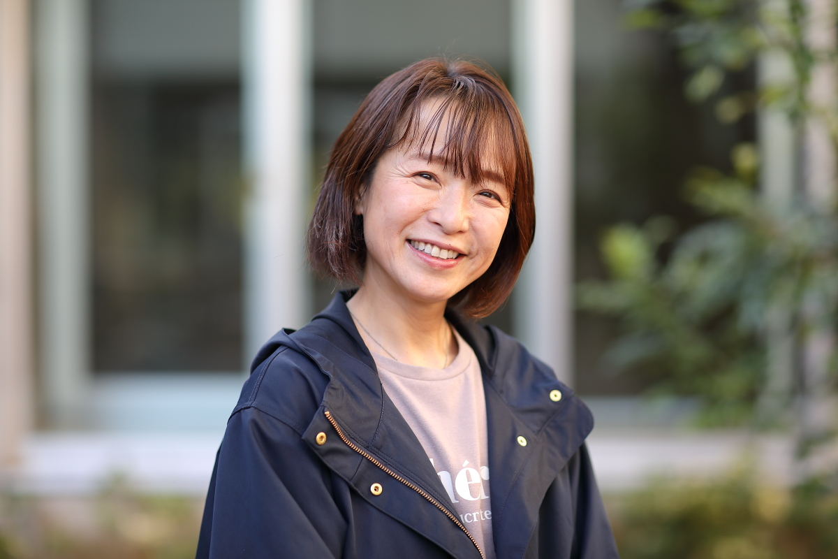 小松﨑 由美子さんの写真。