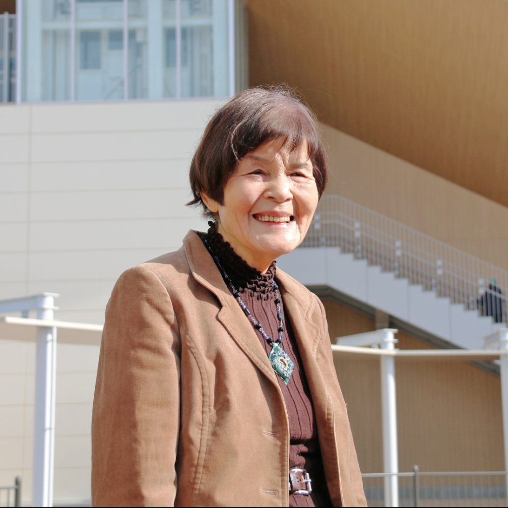 駅前商店街で電気店を営んできた、真家美奈子さん。 駅前商店街で電気店を営んできた、真家美奈子さん。
