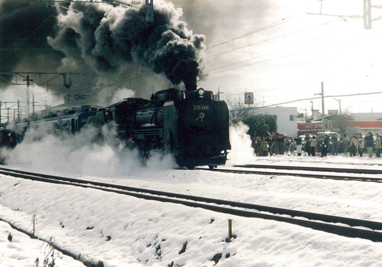 SL2-768x537.jpg まちの灯台 羽鳥駅の写真5。