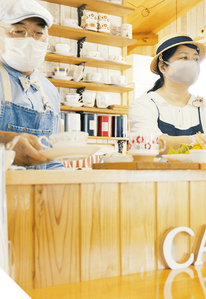 カフェで働く方々